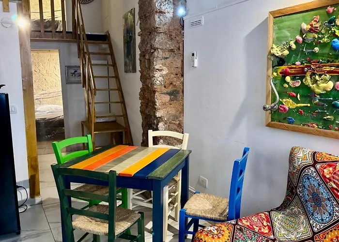 Finicchia Art House