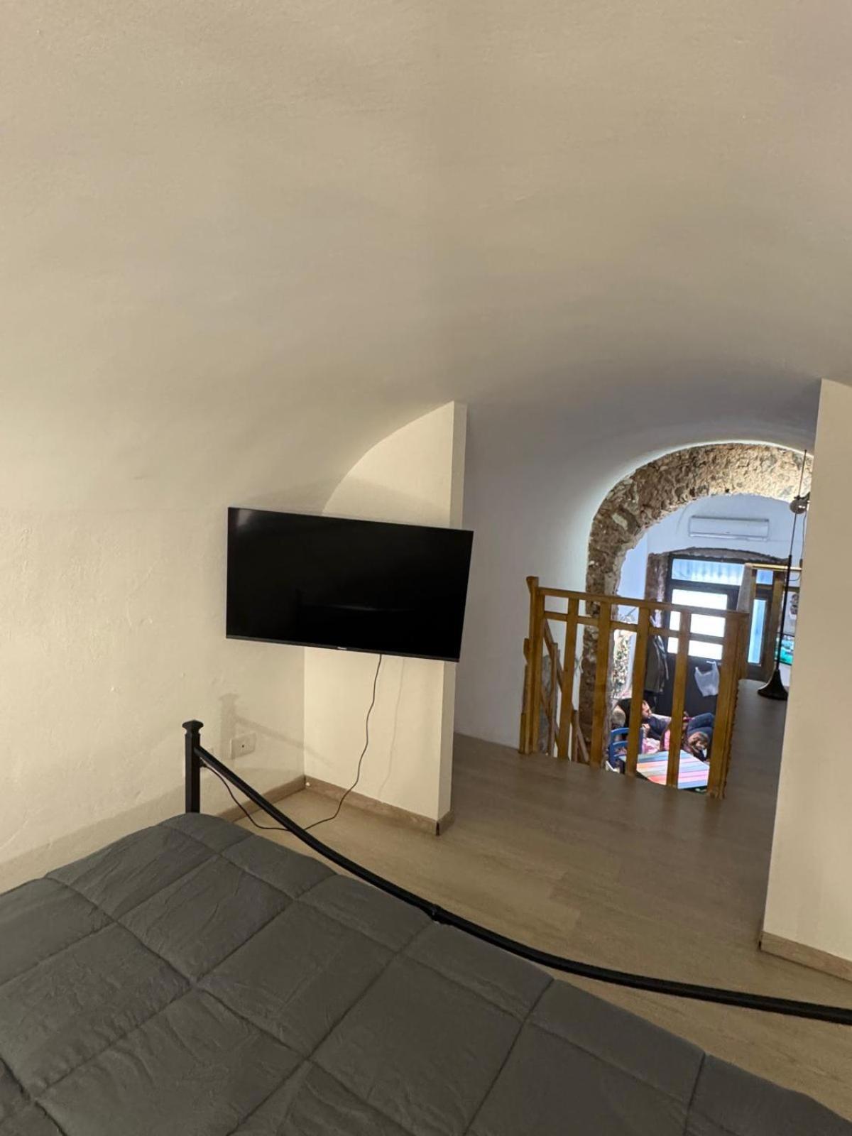 Finicchia Art House Casa vacanze Aeroporto di Catania Fontana Rossa